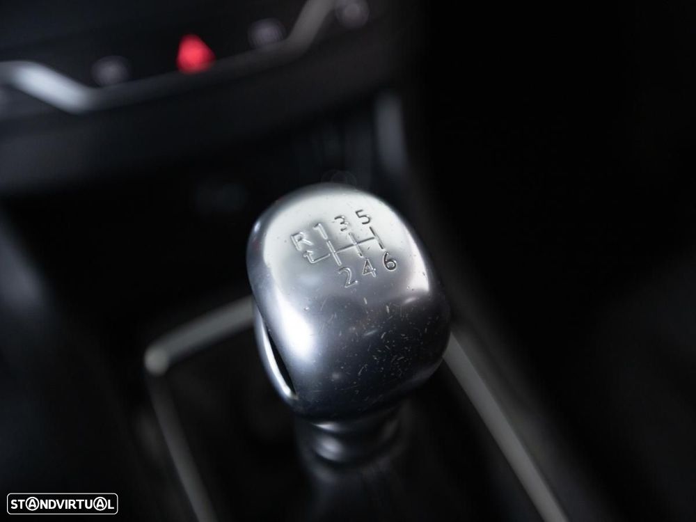 Peugeot 308 SW - 17