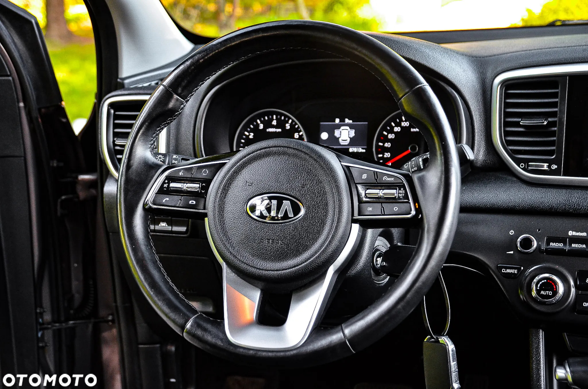 Kia Sportage 1.6 T-GDI AWD DCT PLATINUM - 37