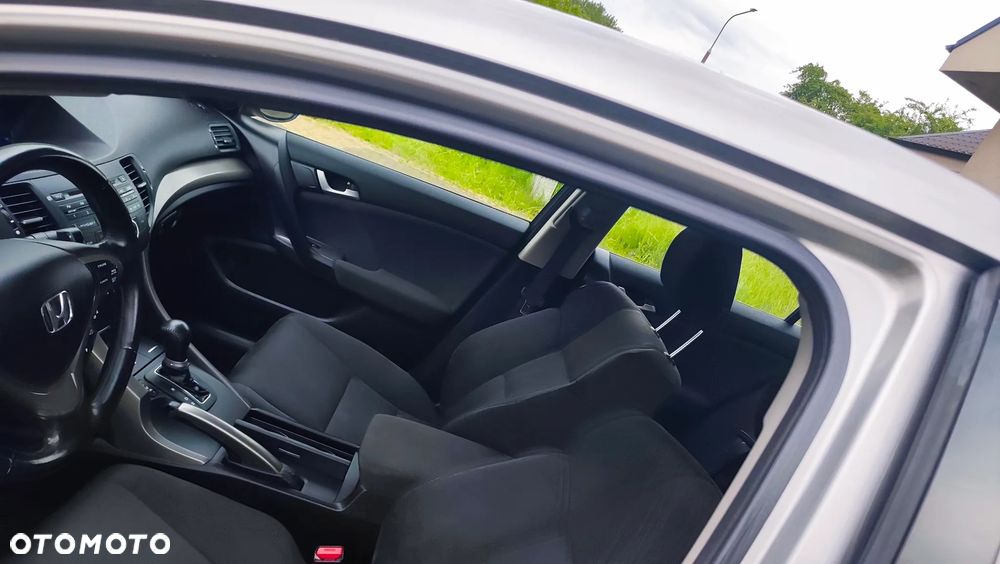 Honda Accord 2.0 Automatik Elegance - 8