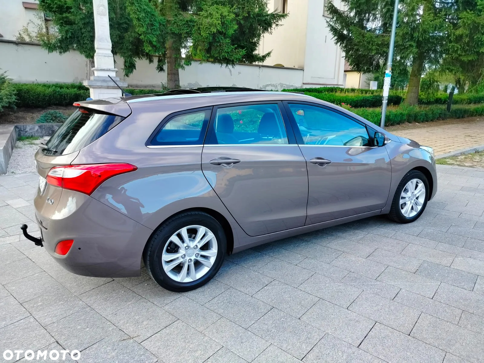 Hyundai i30 blue 1.6 CRDi Trend - 15