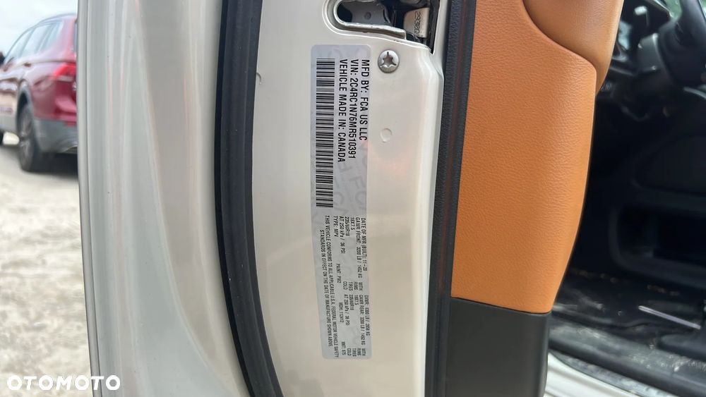 Chrysler Pacifica - 3