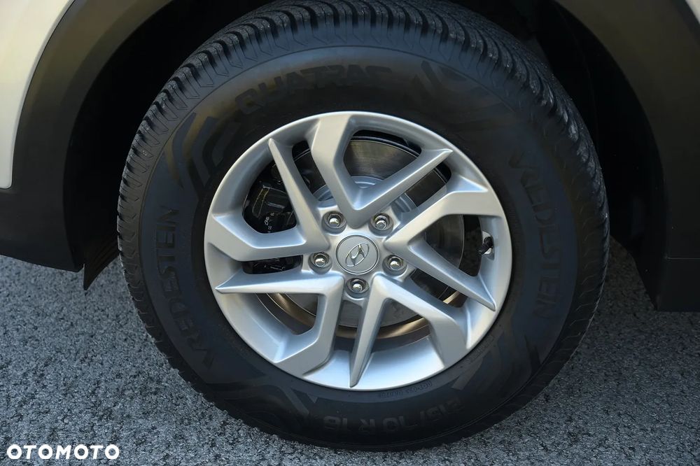 Hyundai Tucson blue 1.6 GDi 2WD Intro Edition - 17