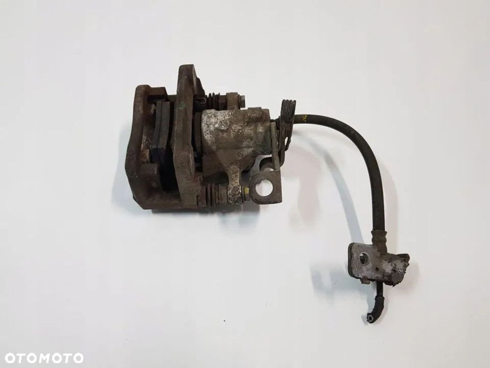 ZACISK HAMULCOWY LEWY TYŁ KIA CEED II 2 - 3