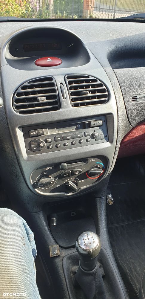 Peugeot 206 1.4 Ambiance - 12