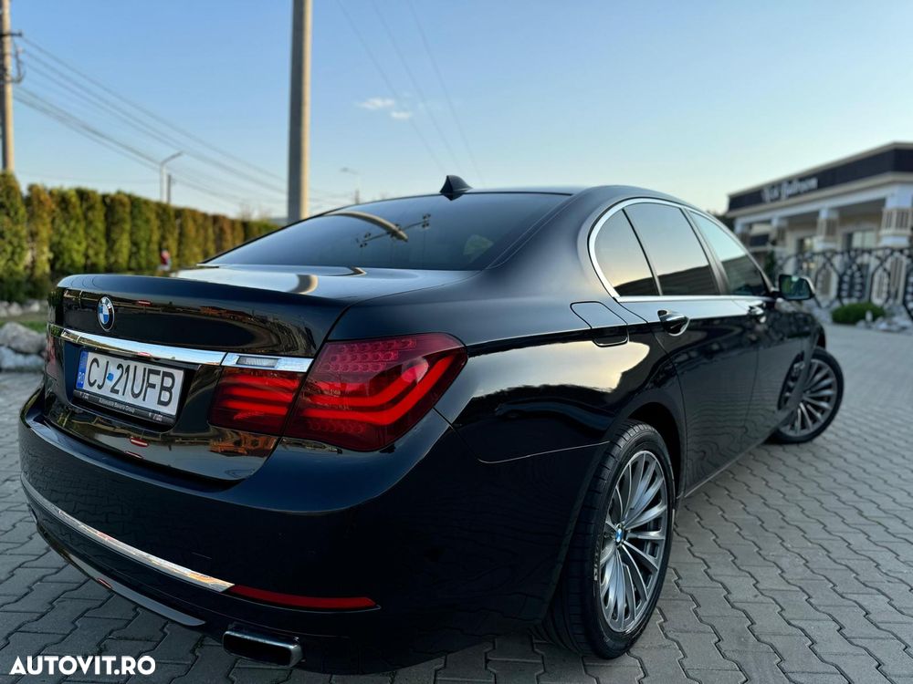 BMW Seria 7 740d xDrive - 7