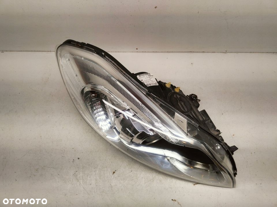 LAMPA PRAWA PRAWY PRZÓD VOLVO C70 II LIFT XENON - 2