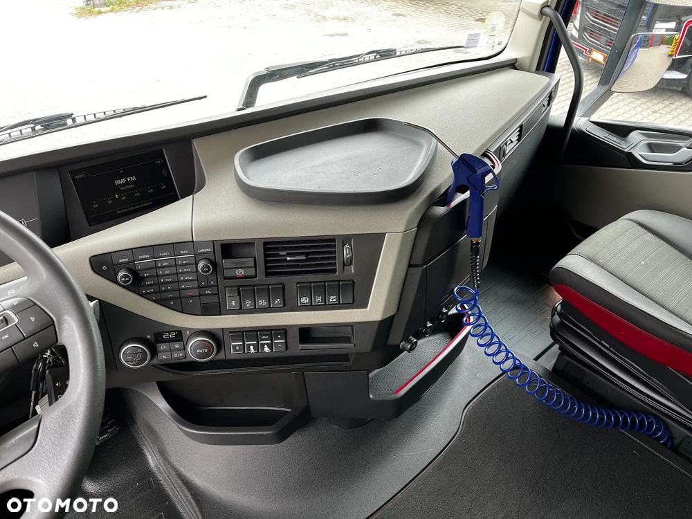 Volvo FH 500 EURO 6 / SPROWADZONY/ SERWISOWANY/KLIMA POSTOJOWA/DWA ZBIORNIKI - 19