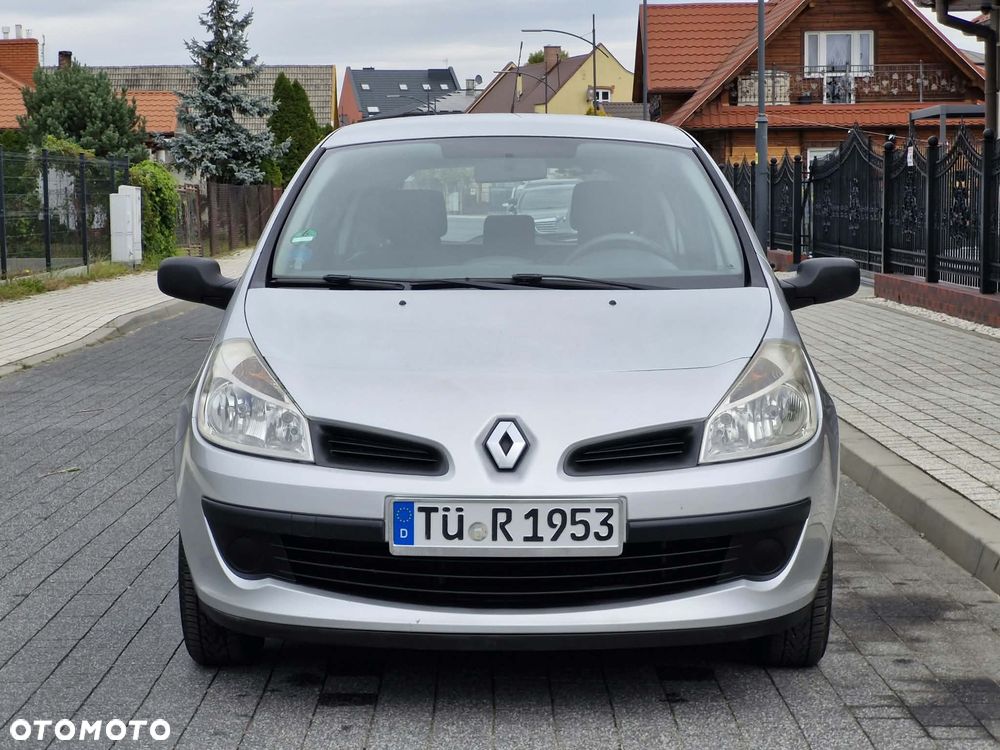 Renault Clio 1.2 16V Authentique - 2