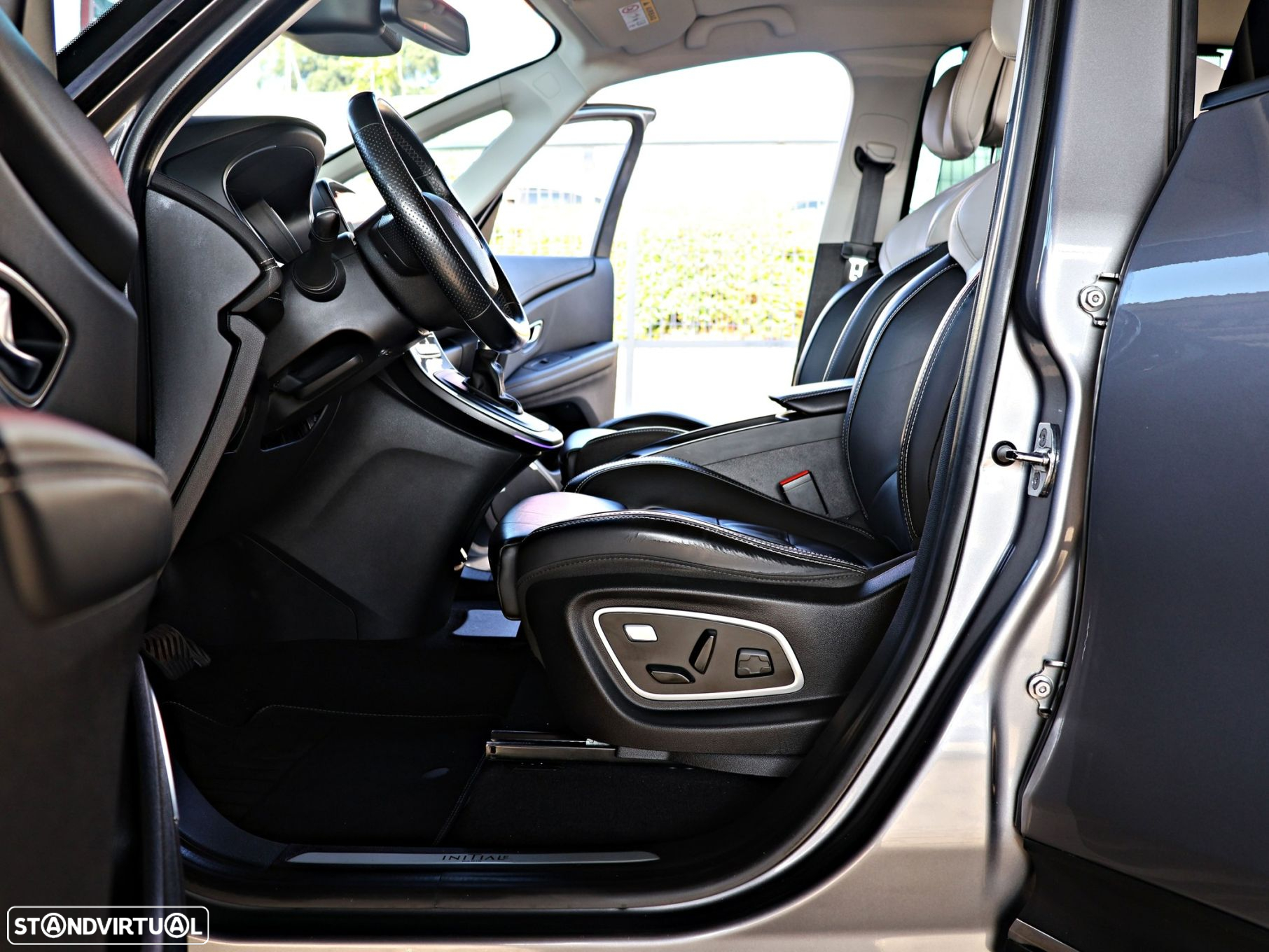 Renault Grand Scénic ENERGY dCi 160 EDC INITIALE PARIS - 22