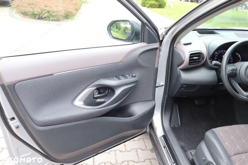 Toyota Yaris Cross 116 1.5 VVT-i Business Edition - 11