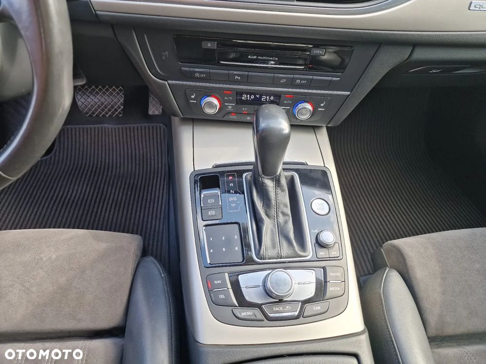 Audi A6 Allroad 3.0 TDI Quattro S tronic - 24