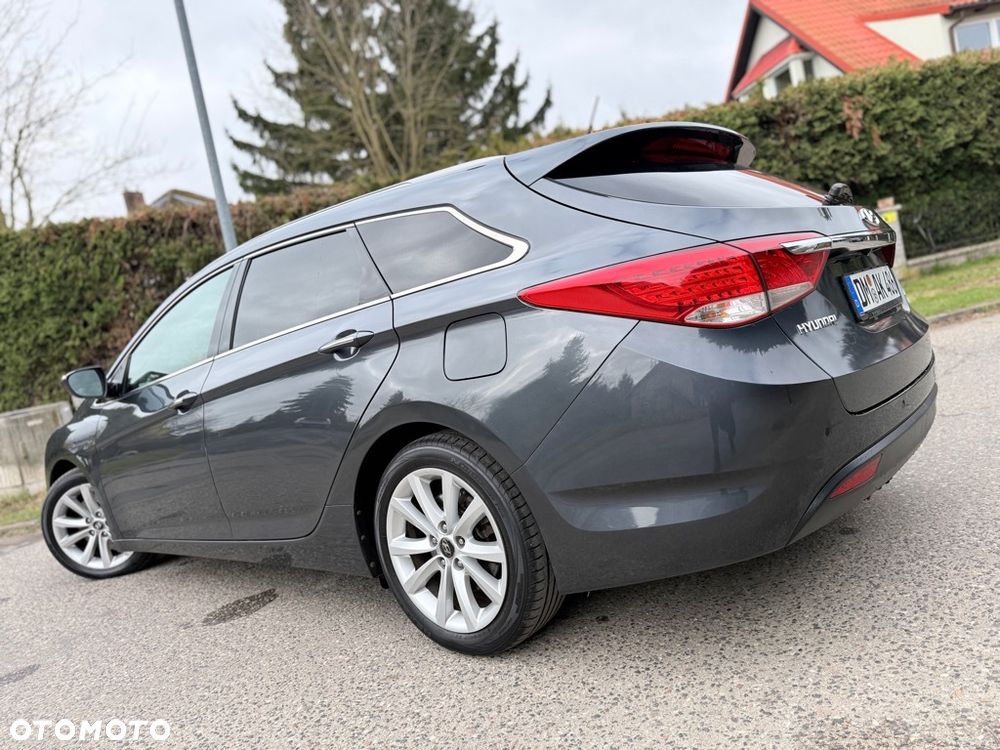 Hyundai i40 Kombi 1.7 CRDi DCT Premium - 6