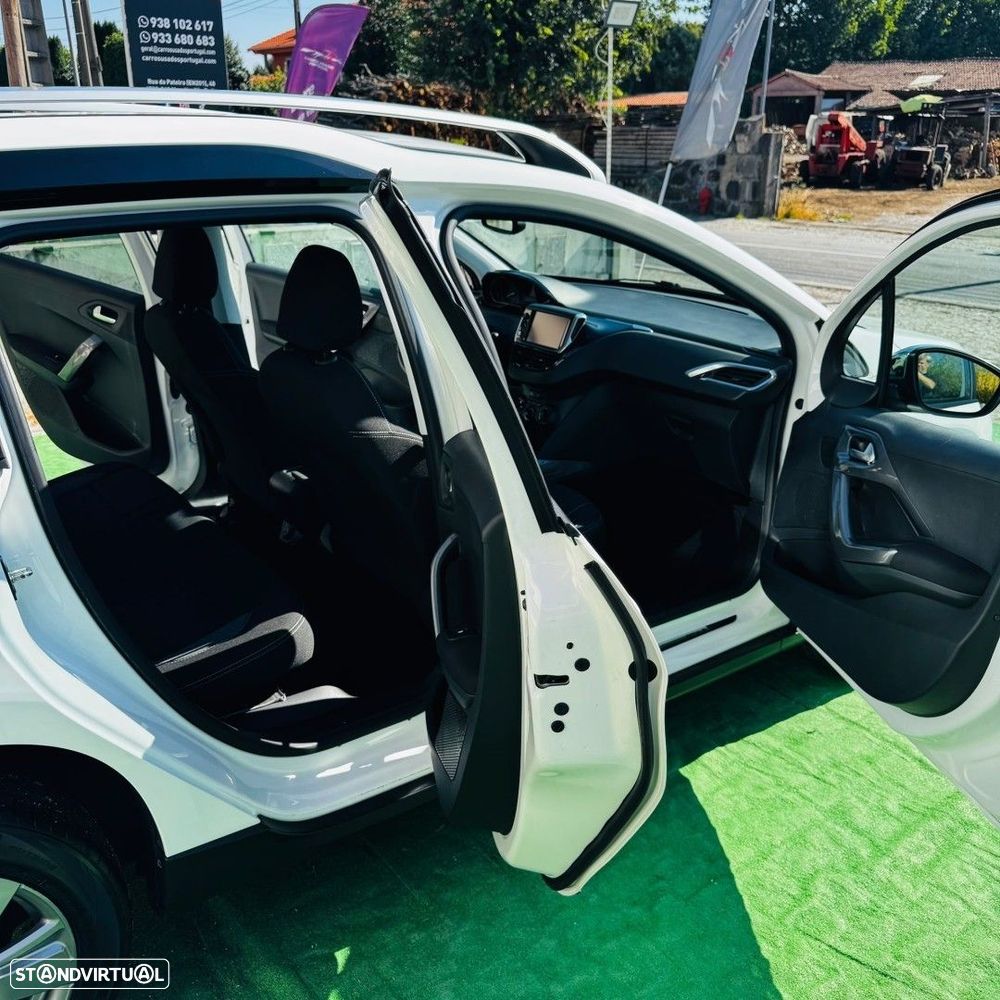 Peugeot 2008 1.2 PureTech Style — fotografia 12