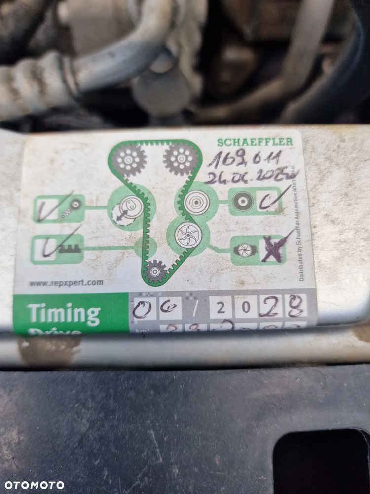 Opel Astra 1.7 CDTI Essentia - 12