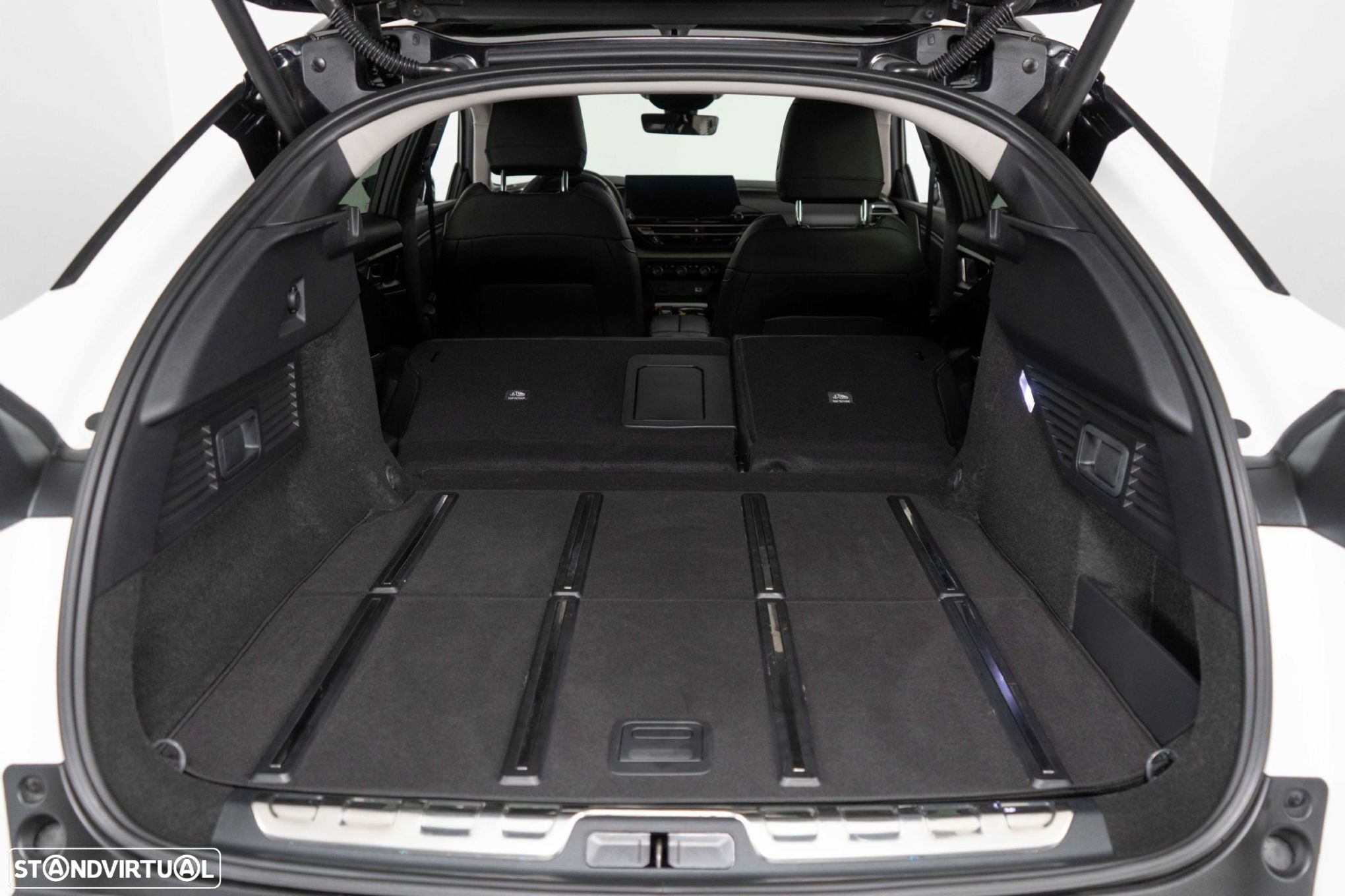 Citroën C5 X 1.6 Hybrid Shine Pack e-EAT8 - 12