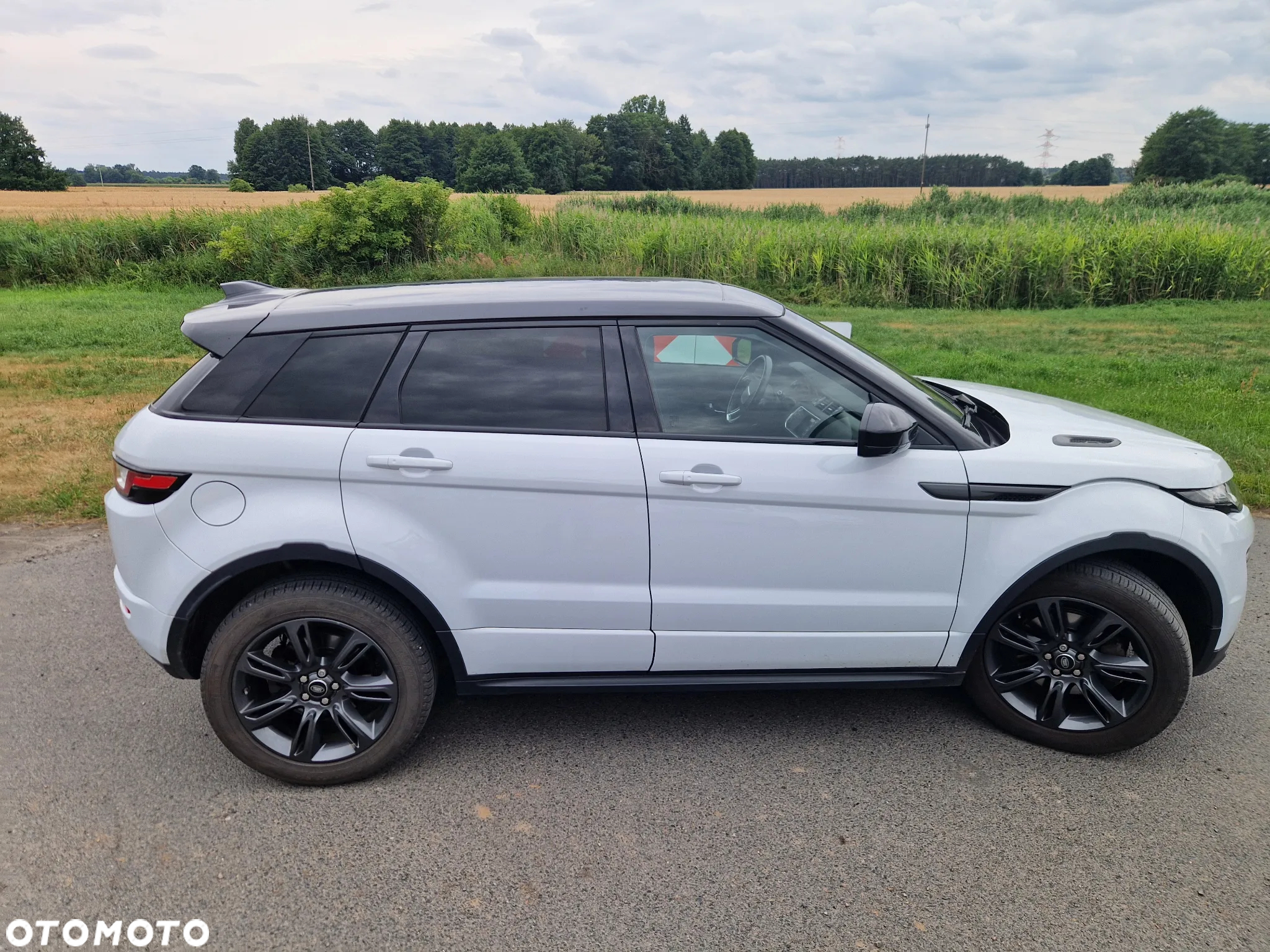 Land Rover Range Rover Evoque - 17