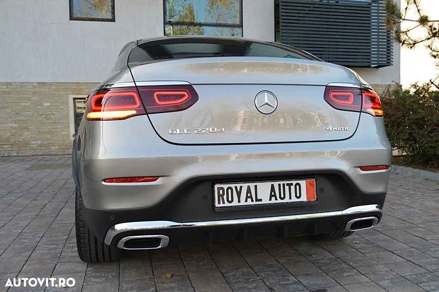 Mercedes-Benz GLC Coupe 220 d 4Matic 9G-TRONIC AMG Line - 15