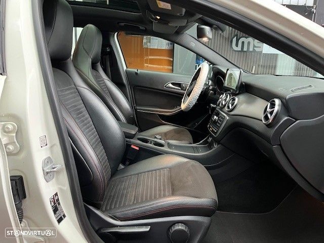 Mercedes-Benz GLA 220 CDI 4Matic 7G-DCT AMG Line - 10