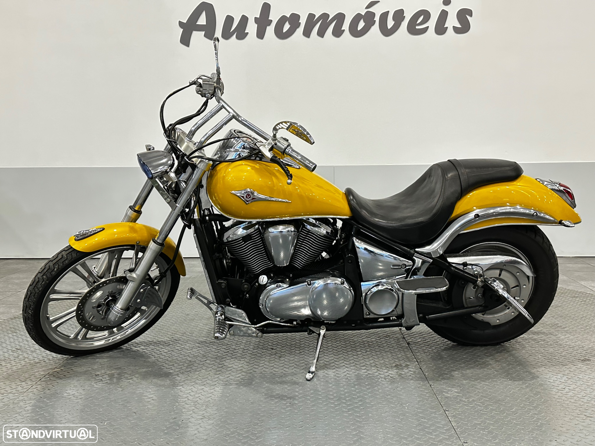 Kawasaki VN CUSTOM - 3