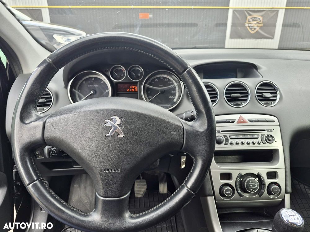 Peugeot 308 1.6 HDI FAP Active - 8