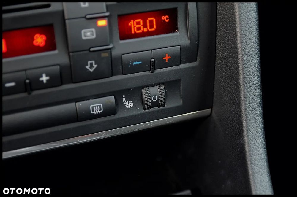 Audi A4 Avant - 29