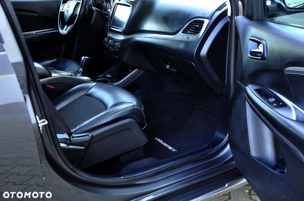 Dodge Journey - 30