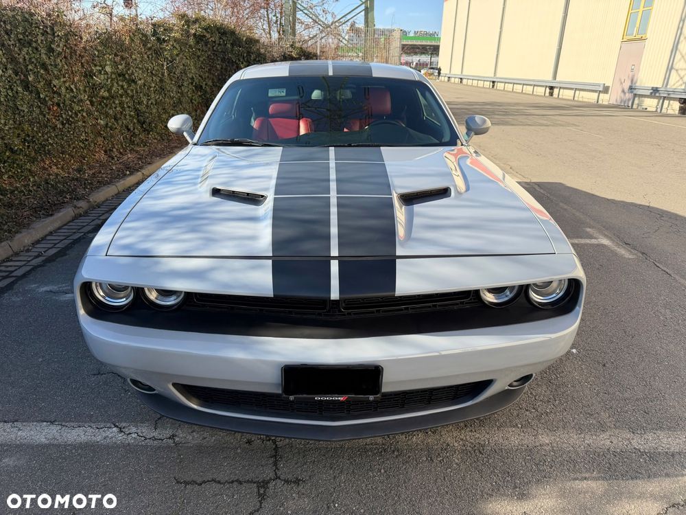 Dodge Challenger 3.6 SXT Plus - 4