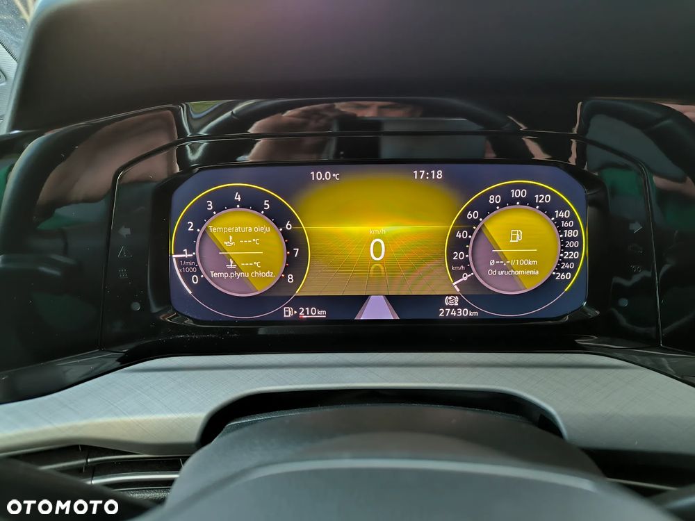 Volkswagen Golf VIII 1.5 TSI EVO Life - 4