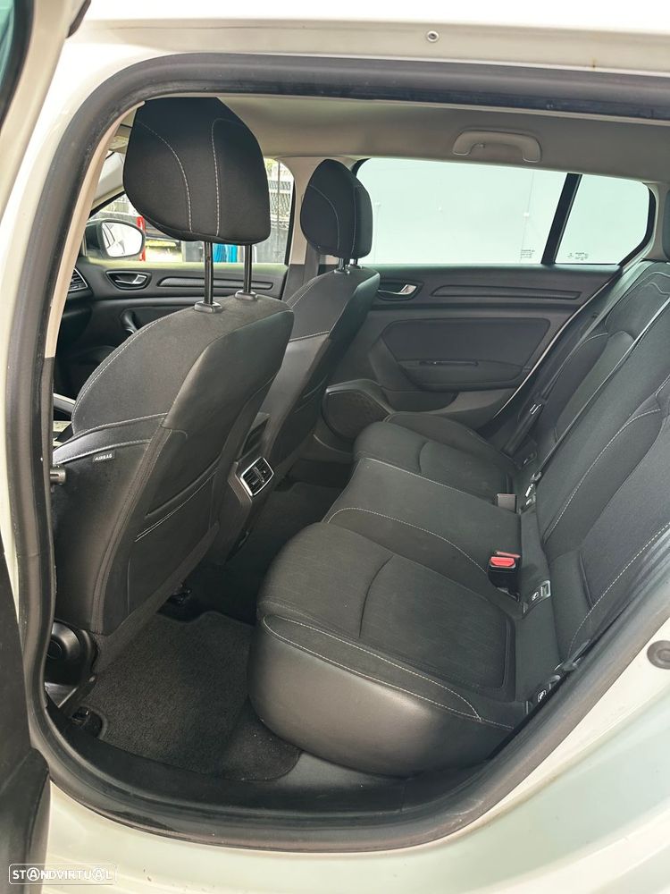 Renault Mégane Sport Tourer 1.5 dCi Limited - 6