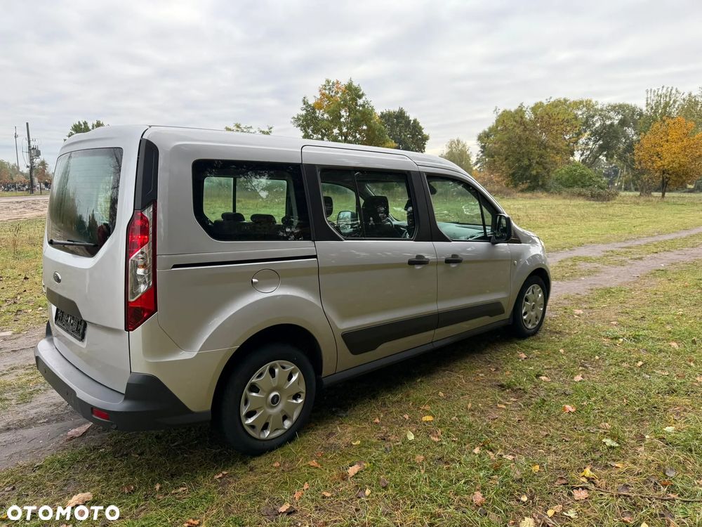 Ford Transit Connect - 25