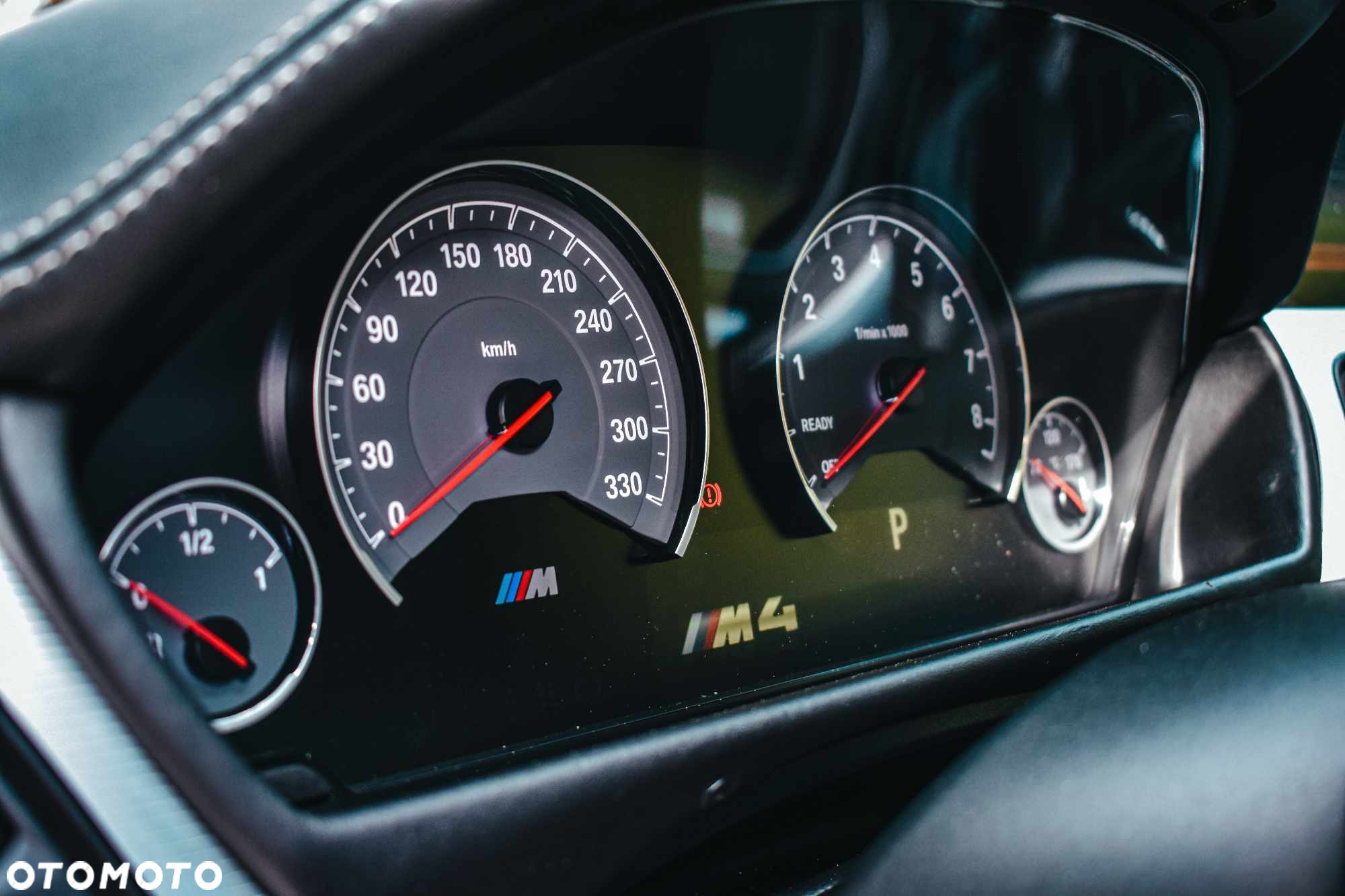 BMW M4 Coupe DKG - 12