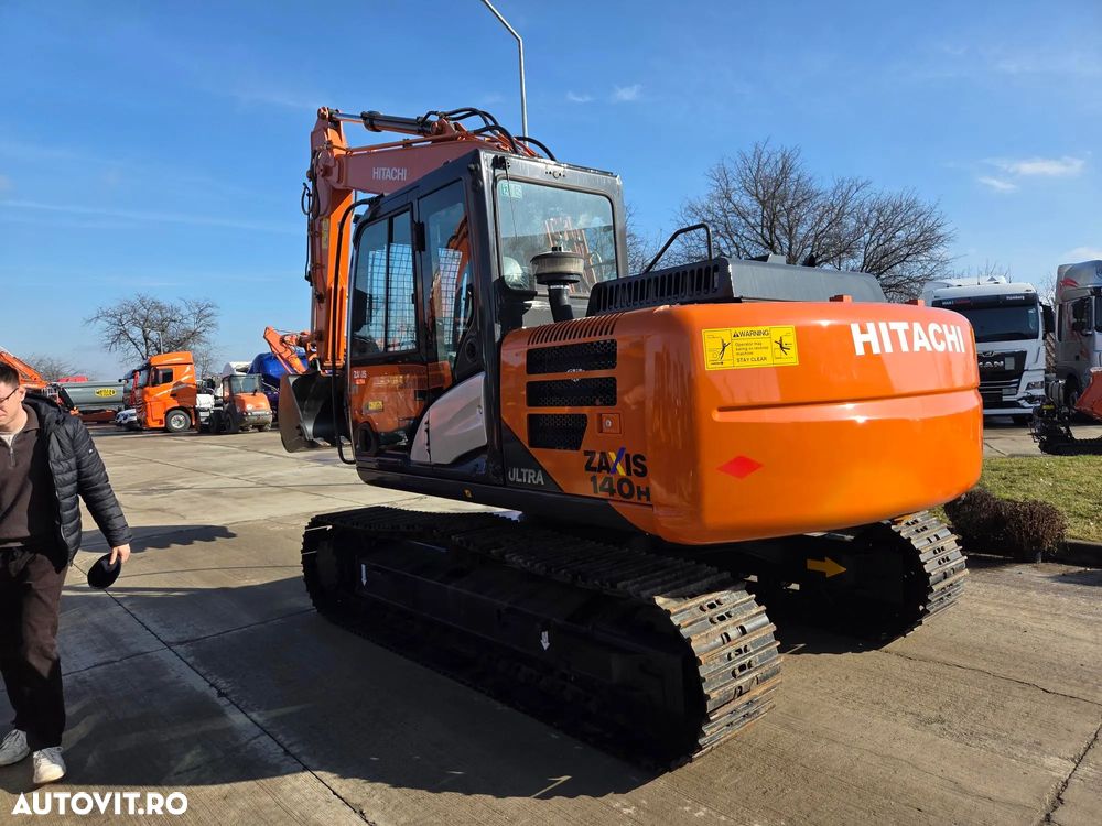 Hitachi 14 tone, 2025, NOU, Cupa 0,8m, Adancime sapare 4,5m, latime 2,49m, inst picon pe brate, Aer conditionat, hidraulica HITACHI, protectie cabina, motor ISUZU, posibilitate leasing-PROMOTIE 79.900 EUR+Tva - 3