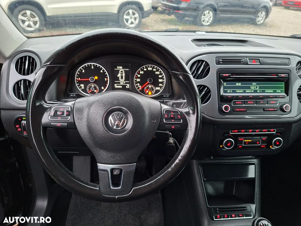 Volkswagen Tiguan - 15