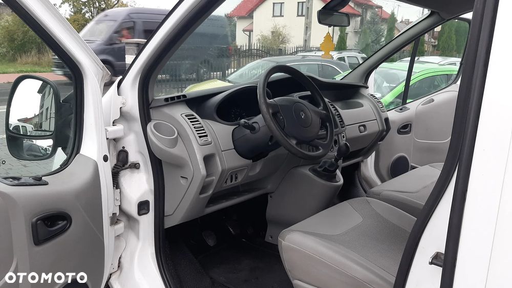 Renault Trafic - 7