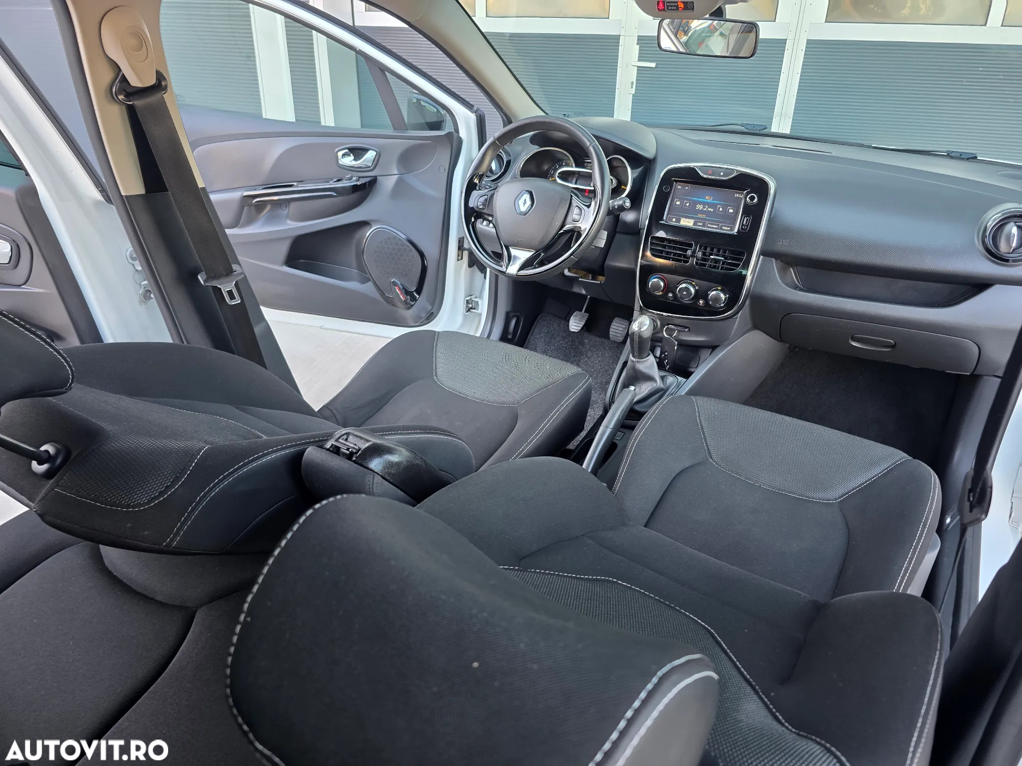 Renault Clio dCi 90 Dynamique - 7