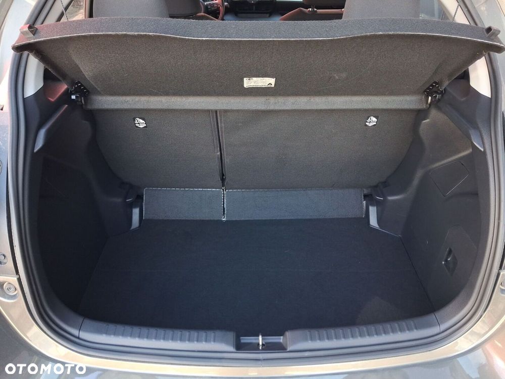 Toyota Yaris - 13