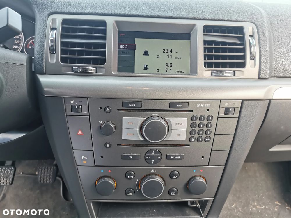 Opel Vectra 1.9 CDTI Cosmo - 7