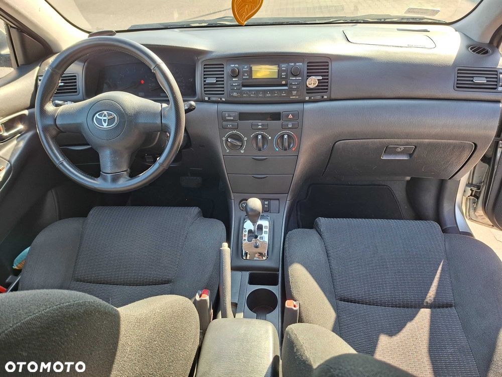 Toyota Corolla - 7