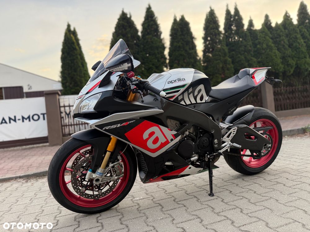 Aprilia RSV - 17