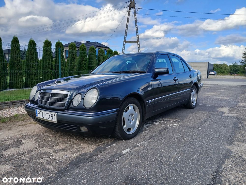 Mercedes-Benz Klasa E 200 CDI Elegance - 8