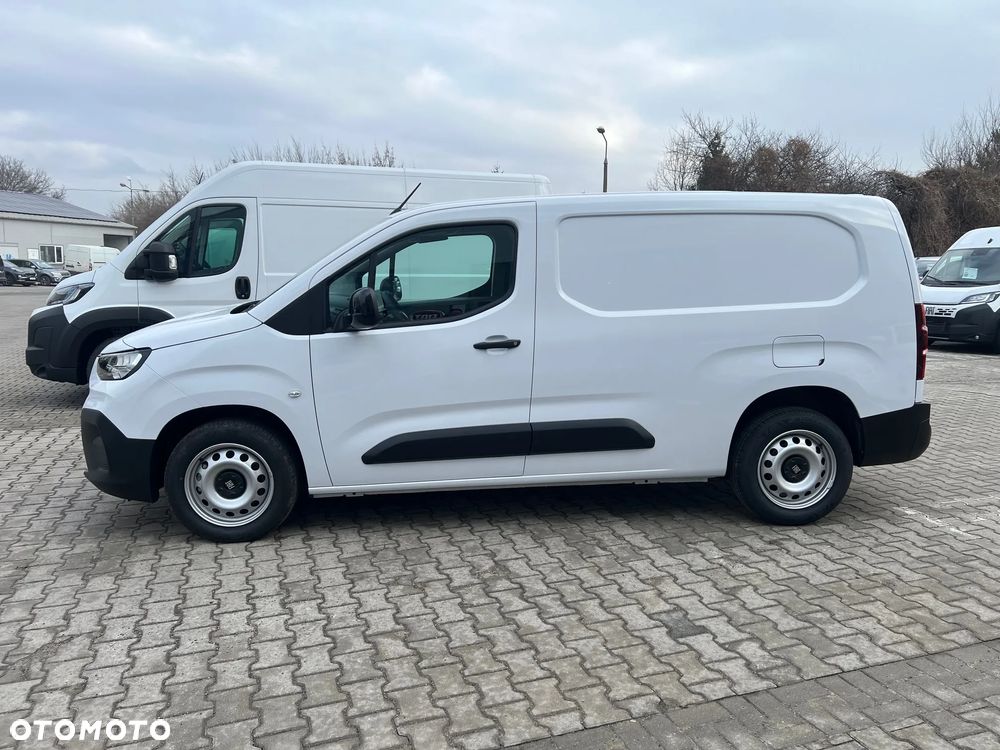 Fiat FIAT Doblò Furgon L2 Maxi 130km - 4
