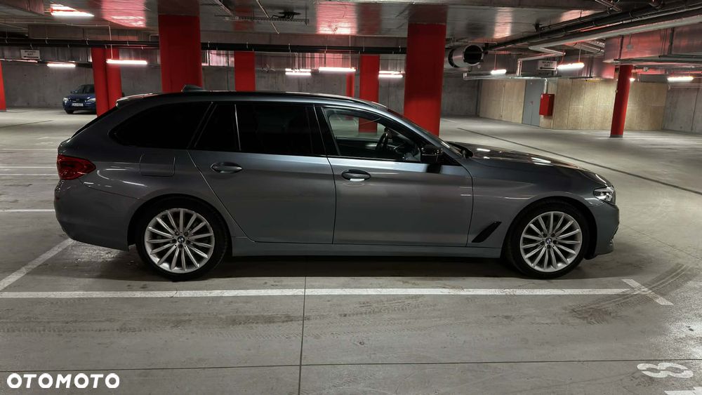 BMW Seria 5 520d Sport Line sport - 7