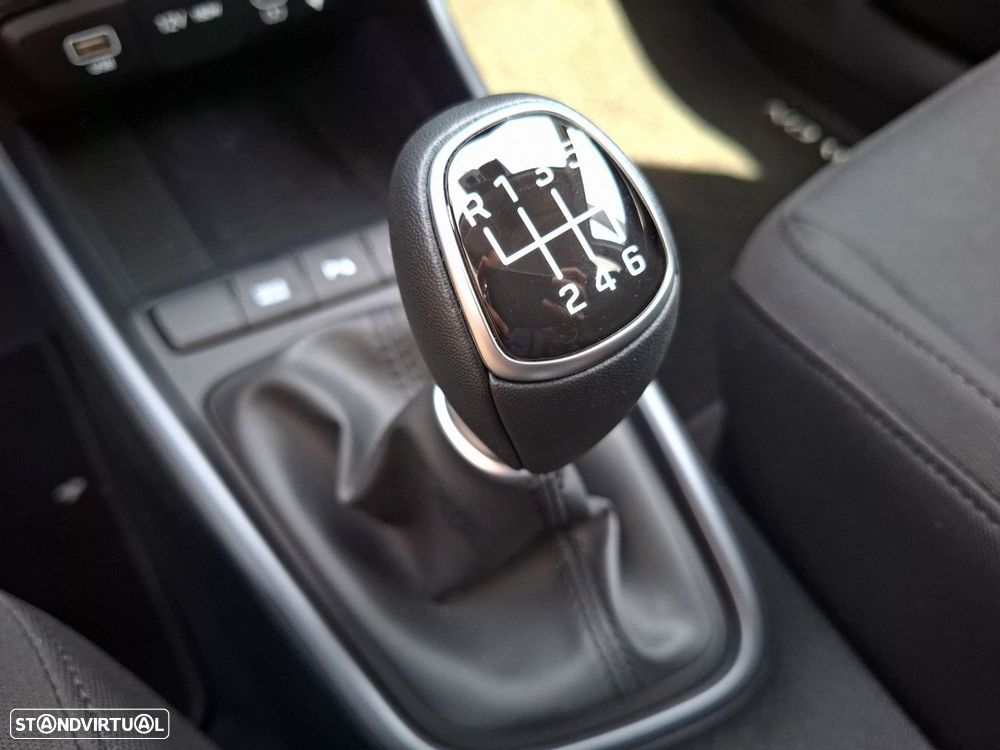 Hyundai Bayon 1.0 T-GDI Premium - 13