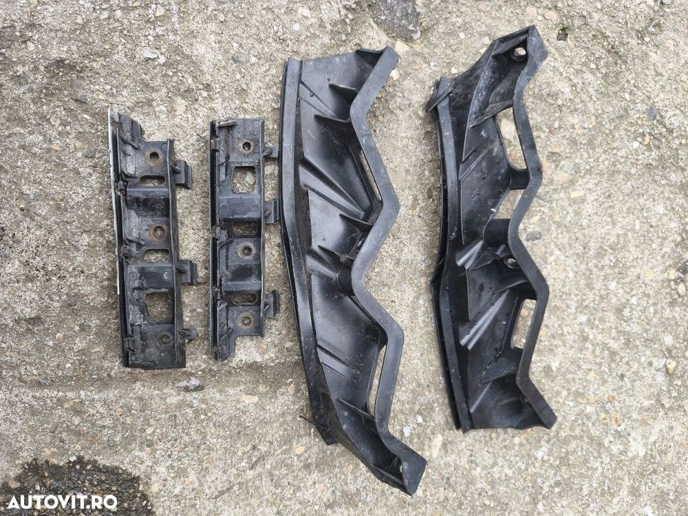 Suport far/suport aripă/suport bară/balama capotă Volkswagen Passat B6 - 4