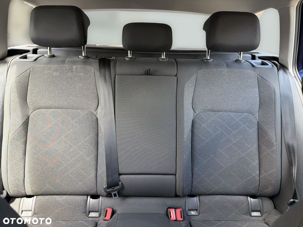 Volkswagen Golf Variant - 36