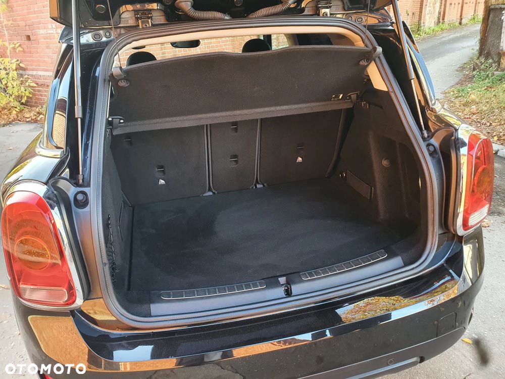 MINI Countryman Cooper D - 24