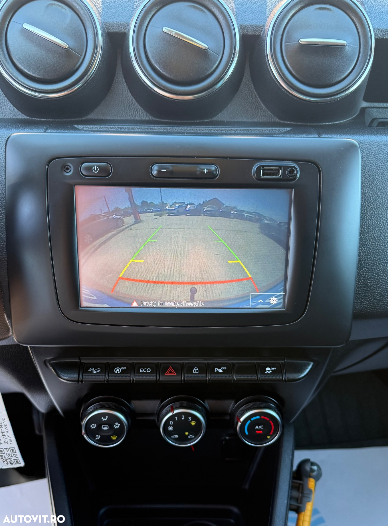 Dacia Duster TCe 125 4x4 Laureate - 23