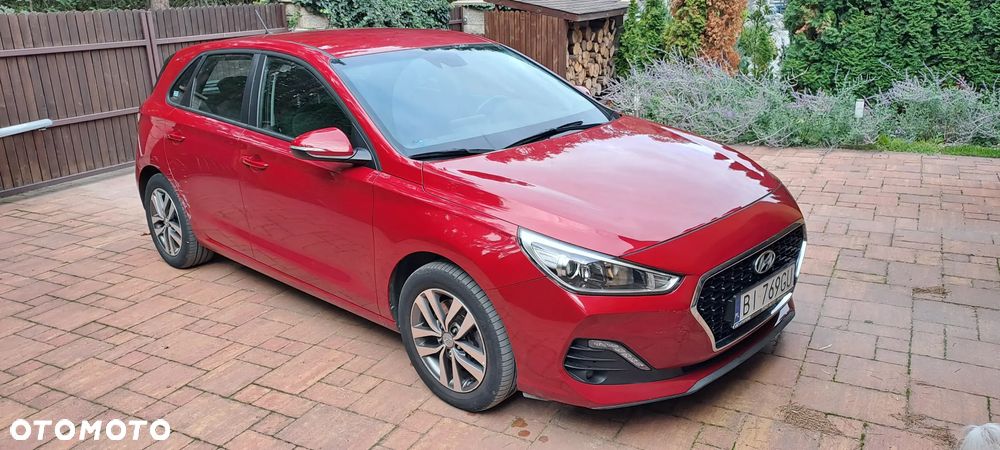 Hyundai i30 1.4 Classic + - 4