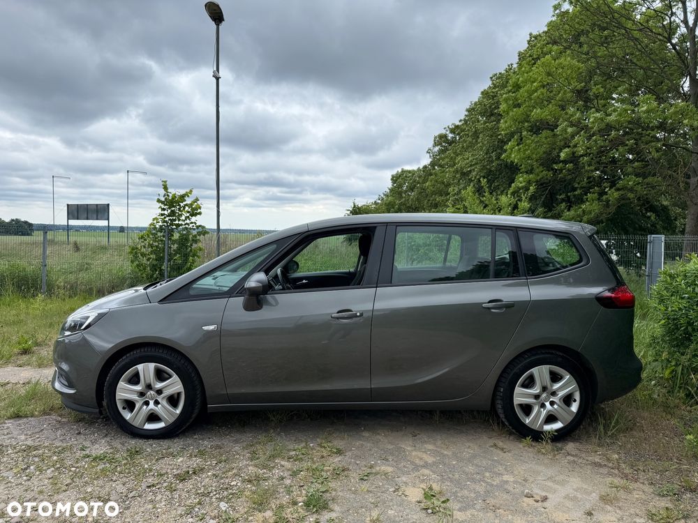 Opel Zafira 2.0 D (CDTI) Automatik Edition - 4