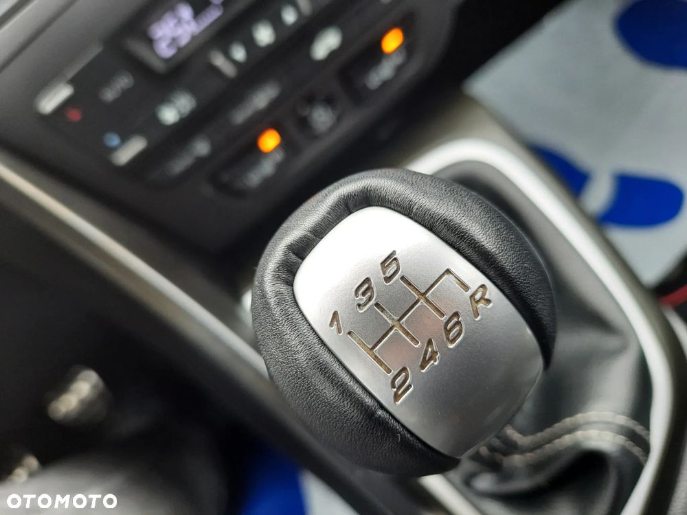 Honda Civic 1.4 i-VTEC Sport Black Edition - 16